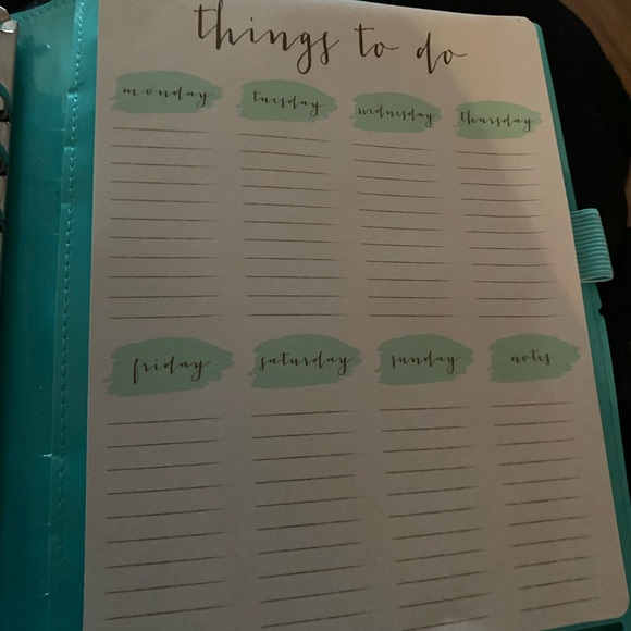 Filofax Turquoise Patent Planner, Rarely Used, Excellent Condition! - Picture 9 of 16